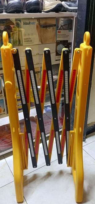 Road barricade fence – Site Safety & Tools