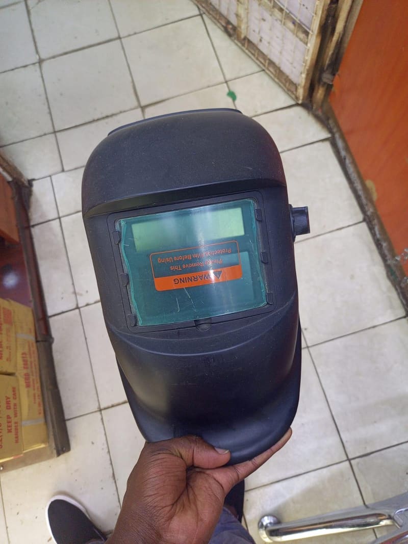 Welding Helmet – Eye & Face Protection