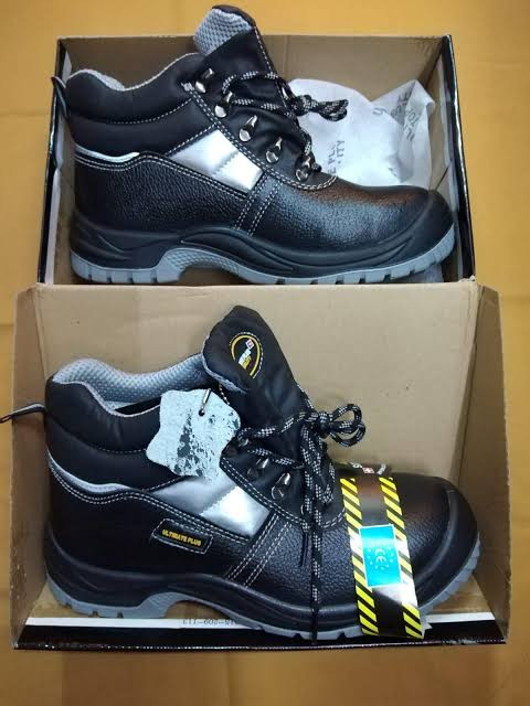 Ultimate Plus Safety Boots - Safety Footwear & Protective Boots - Vaultex Safety Boots Kenya